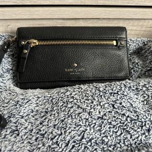Small Kate Spade wallet